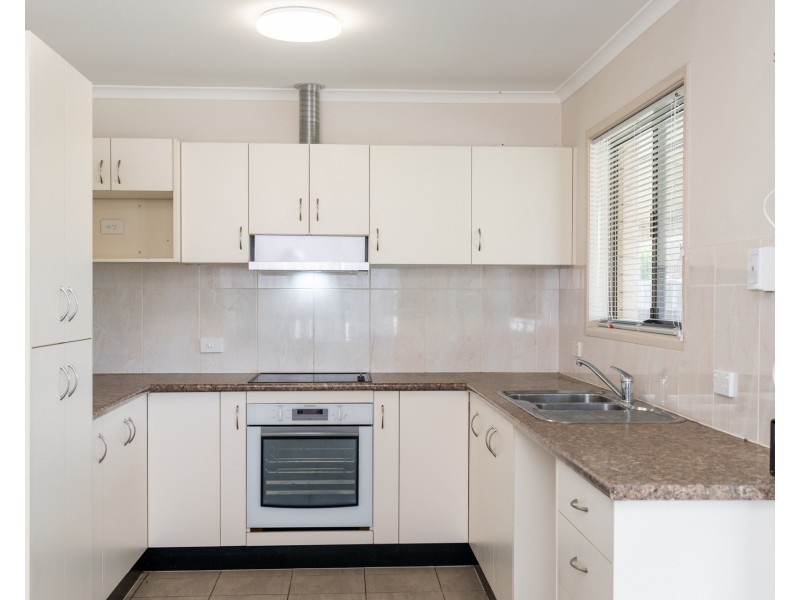 23 Paddies Crescent, Crestmead QLD 4132