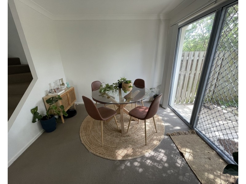 28/95 Lexey Crescent, Wakerley QLD 4154