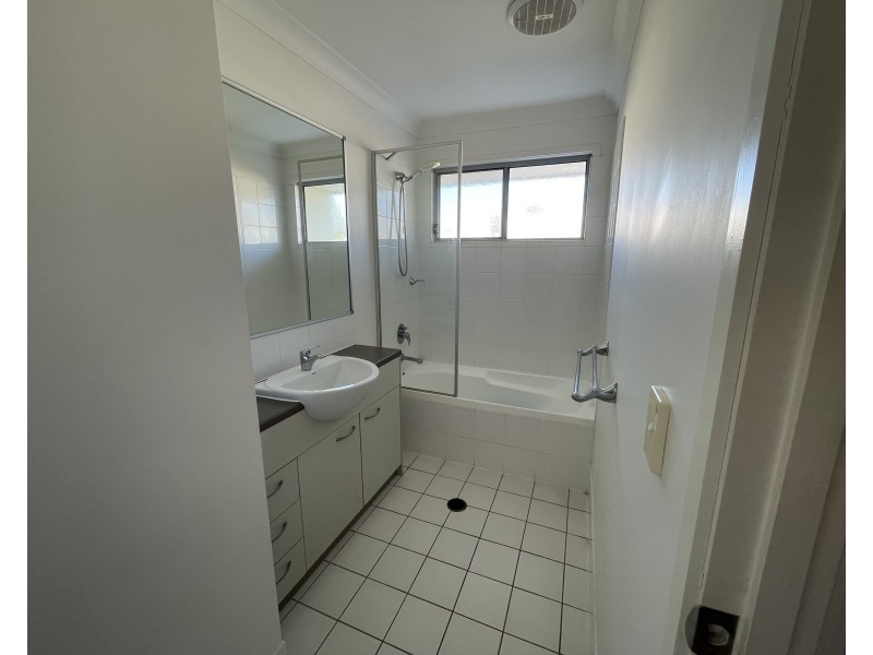 28/95 Lexey Crescent, Wakerley QLD 4154