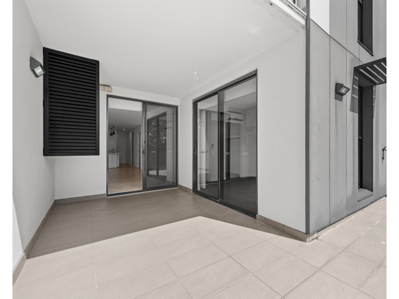 4/41 Clarence Road, Indooroopilly QLD 4068