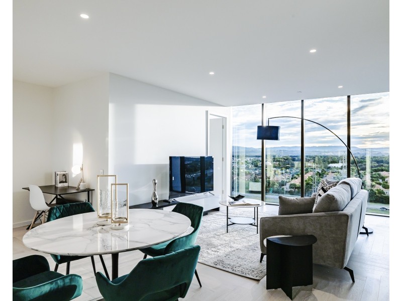 31004/24 The lanes Boulevard, Mermaid Waters QLD 4218