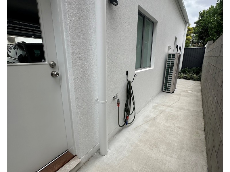 A/89 Pohlman Street, Southport QLD 4215