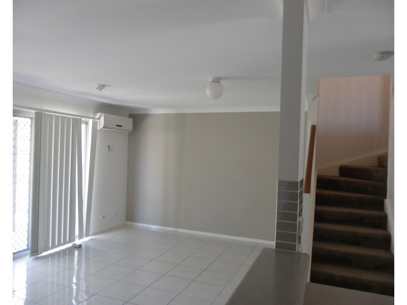 XT/99-113 Peverell Street, Hillcrest QLD 4118