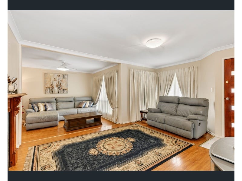 1 Rowena Court, Boronia Heights QLD 4124