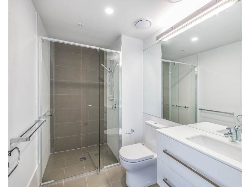 20609/300 Old Cleveland Road, Coorparoo QLD 4151