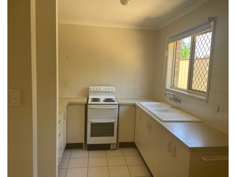 4/42 Monash Road, Loganlea QLD 4131