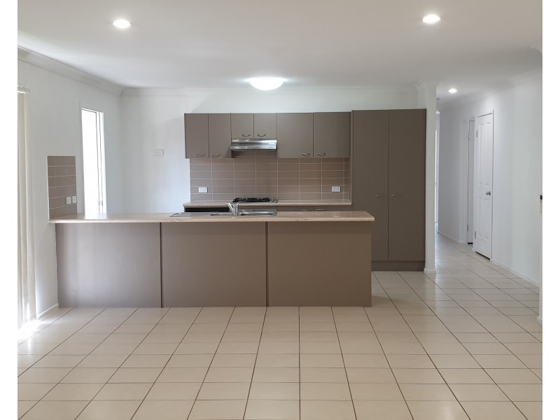 52 Allison Drive, Kallangur QLD 4503