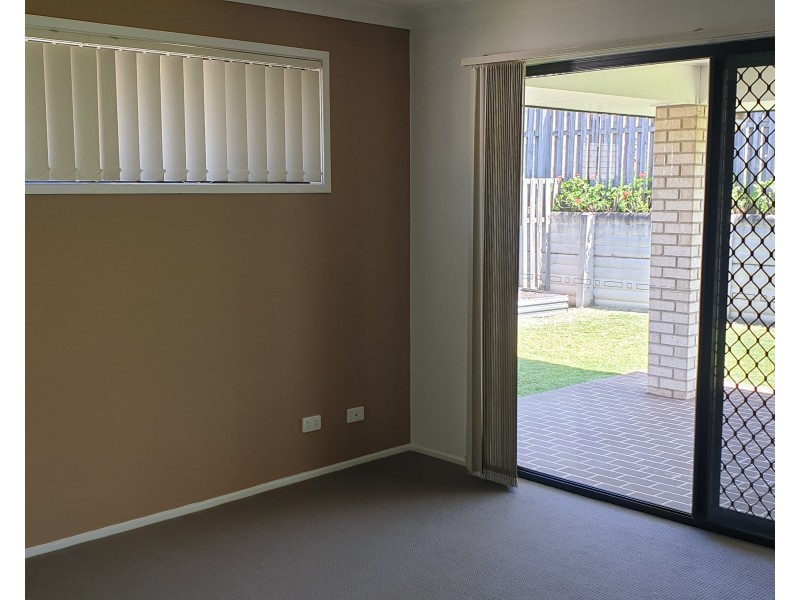52 Allison Drive, Kallangur QLD 4503