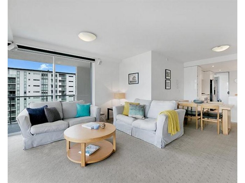 30/15 Walsh Street, Milton QLD 4064