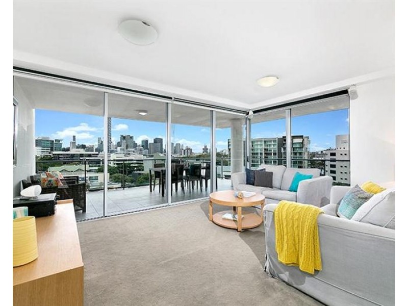 30/15 Walsh Street, Milton QLD 4064
