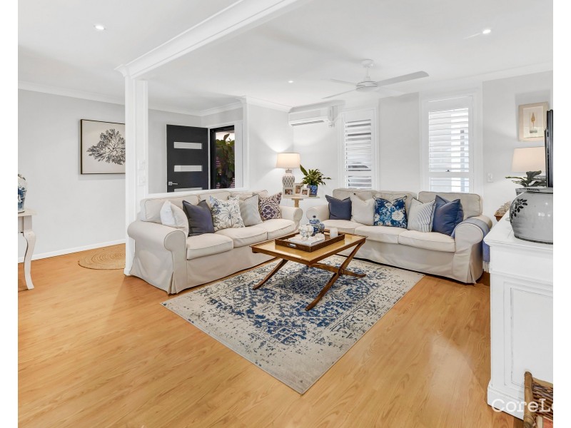 12 Heeb Street, Bundall QLD 4217