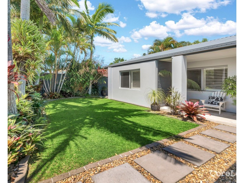 12 Heeb Street, Bundall QLD 4217