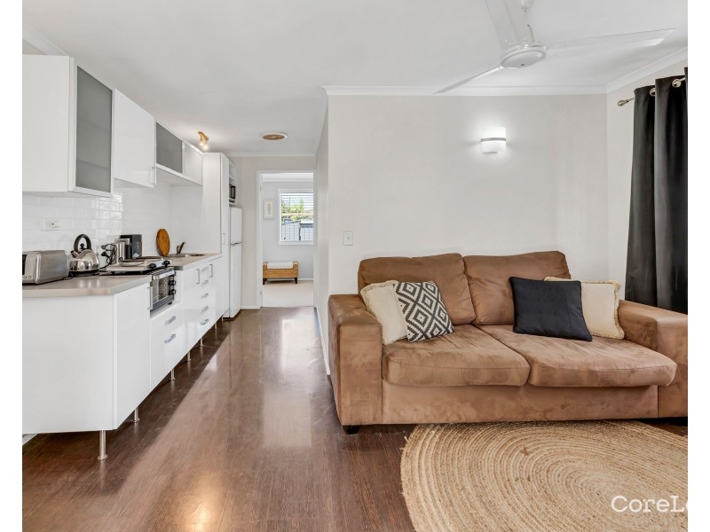 12 Heeb Street, Bundall QLD 4217