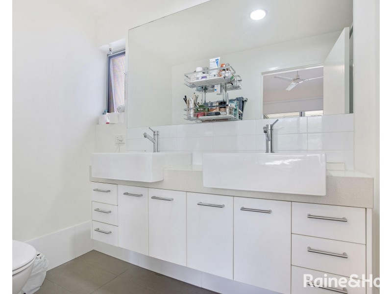 ID:L49430/ 43 Beeston St., Teneriffe QLD 4005
