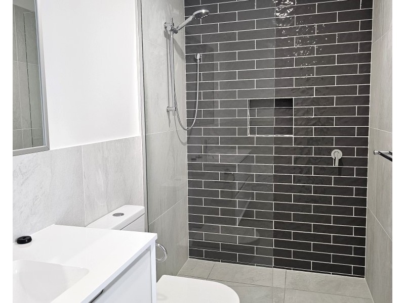 18/83 Cribb Avenue, Mitchelton QLD 4053