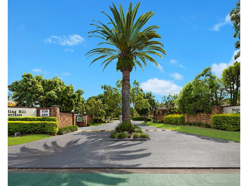 2/235 Albany Creek Road, Bridgeman Downs QLD 4035