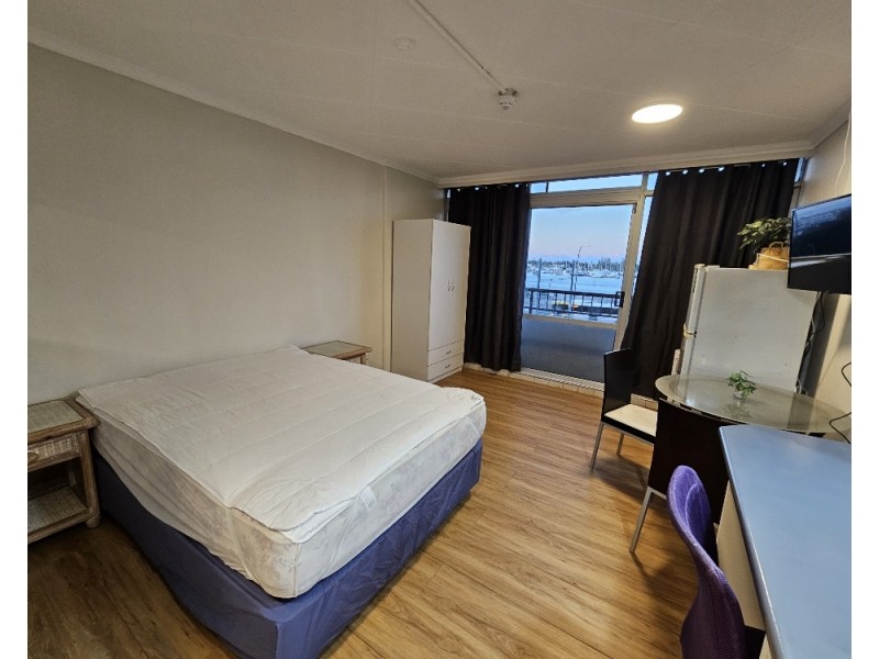 408/2 Barney Street, Southport QLD 4215