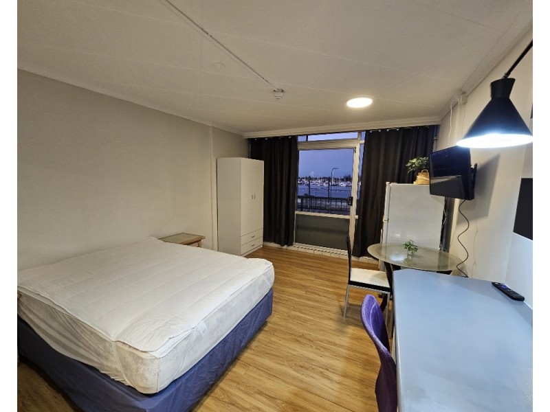 408/2 Barney Street, Southport QLD 4215