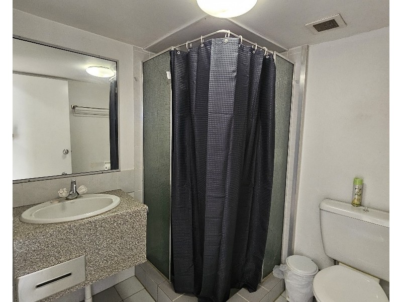 310/2 Barney Street, Southport QLD 4215