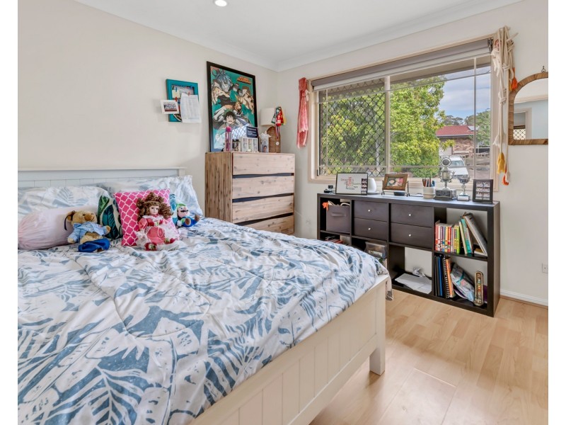 13 Kosciusko Crescent, Southport QLD 4215