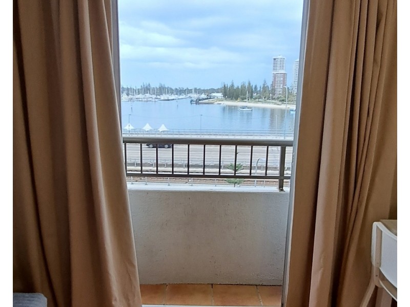 510/2 Barney Street, Southport QLD 4215