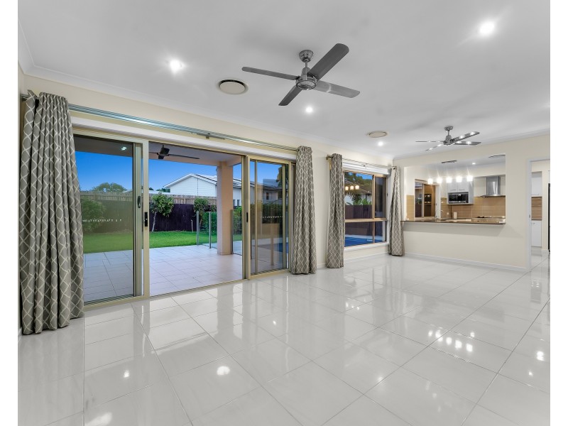 15 Harrison Street, North Lakes QLD 4509