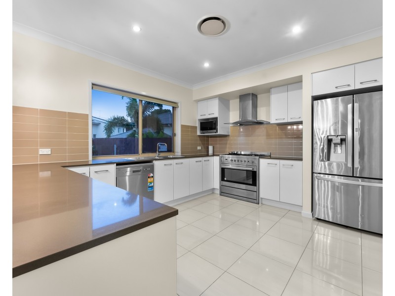 15 Harrison Street, North Lakes QLD 4509