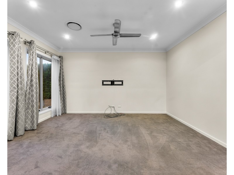 15 Harrison Street, North Lakes QLD 4509