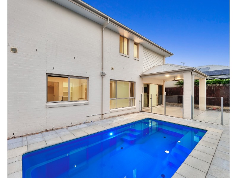 15 Harrison Street, North Lakes QLD 4509
