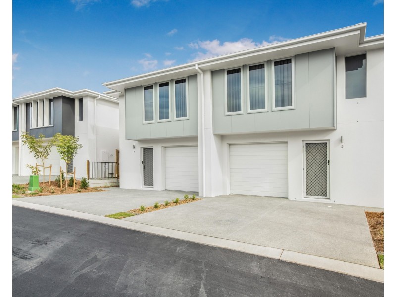 64/188 Gainsborough Drive, Pimpama QLD 4209