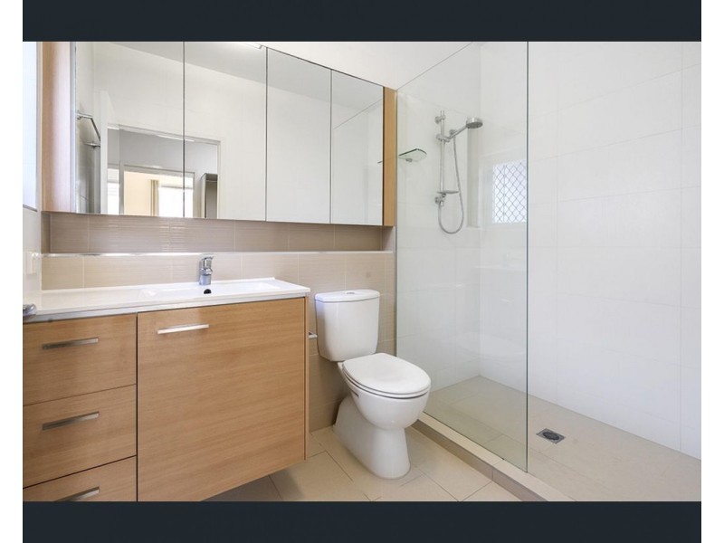 11/18 Barramul Street, Bulimba QLD 4171