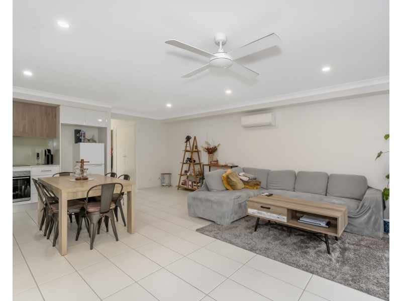 28/188 Gainsborough Drive, Pimpama QLD 4209