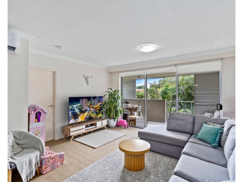 4101/12 Executive Drive, Burleigh Waters QLD 4220