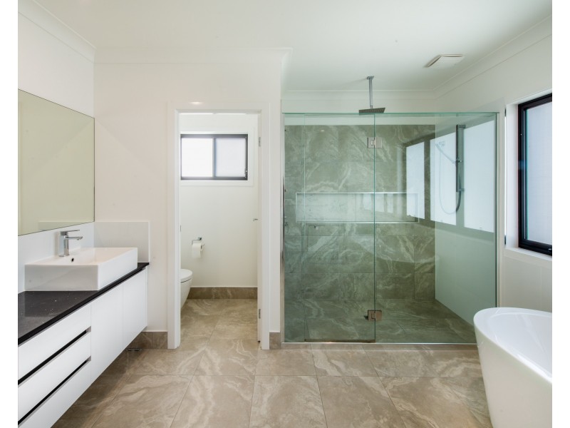 61 Splendour Street, Rochedale QLD 4123