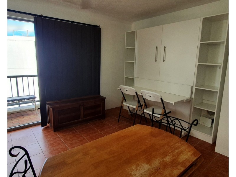 612/2 Barney Street, Southport QLD 4215