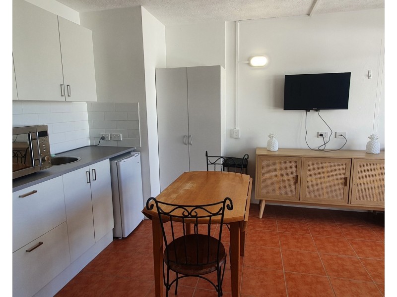 612/2 Barney Street, Southport QLD 4215