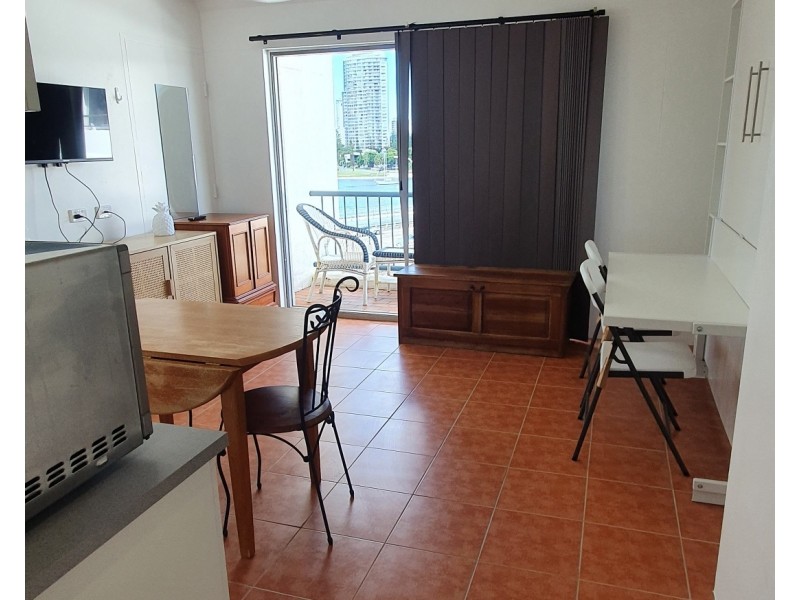 612/2 Barney Street, Southport QLD 4215