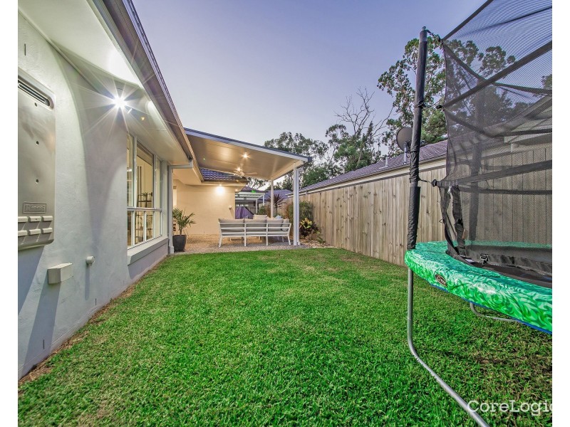 12 Harrogate Place, Gumdale QLD 4154