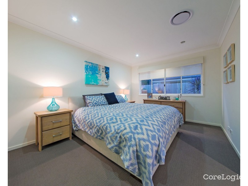 12 Harrogate Place, Gumdale QLD 4154