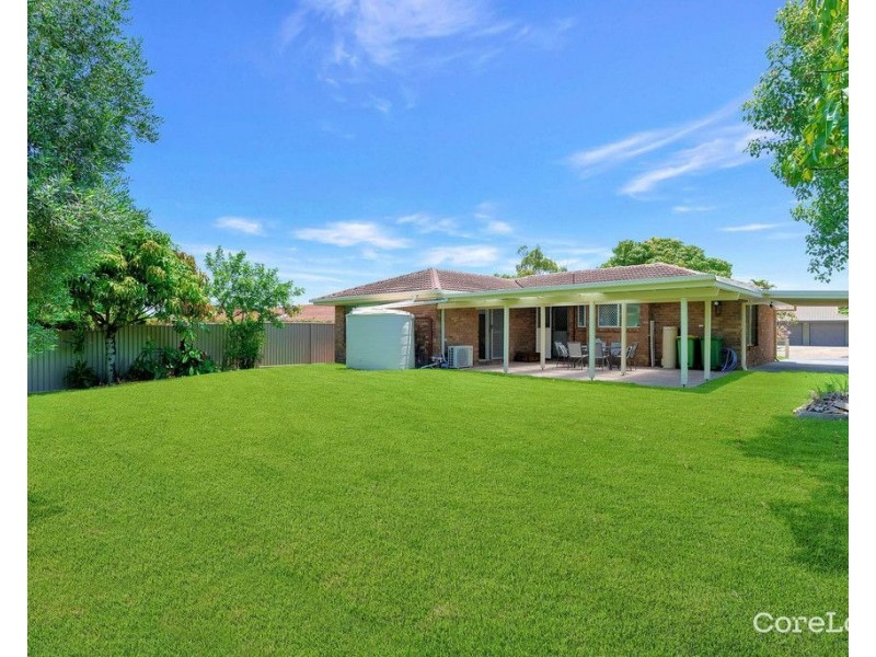 13 Walabah Drive, Ashmore QLD 4214