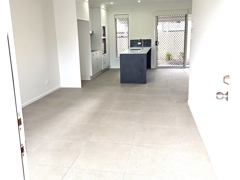 33/83 Cribb Avenue, Mitchelton QLD 4053