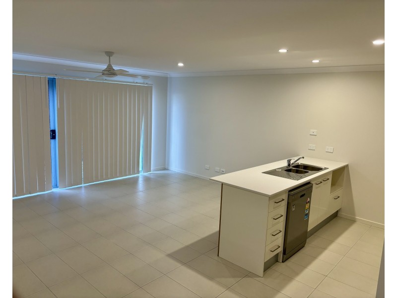 74/19 Whittley Court, Pimpama QLD 4209