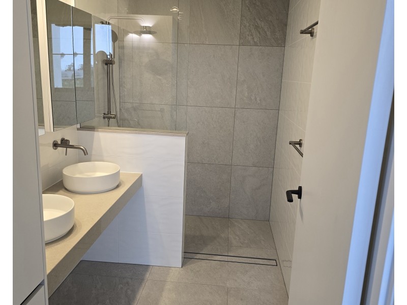 21A/6 12 Auster, Redland Bay QLD 4165