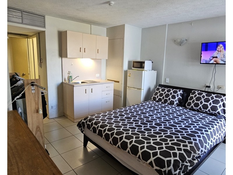 412 / 2 Barney Street, Southport QLD 4215