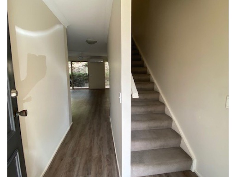 69/757 Ashmore Road, Molendinar QLD 4214