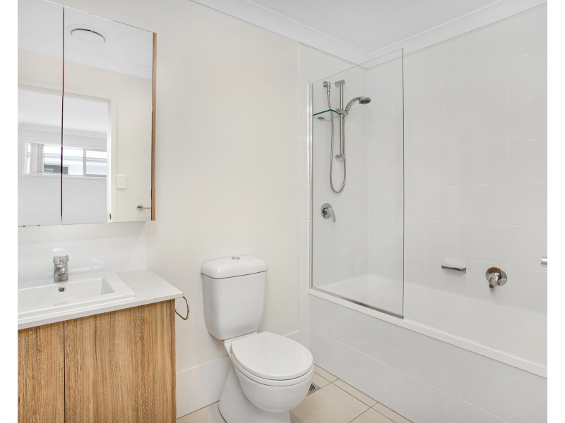 47 18 Bronzewing Street, Redbank Plains QLD 4301