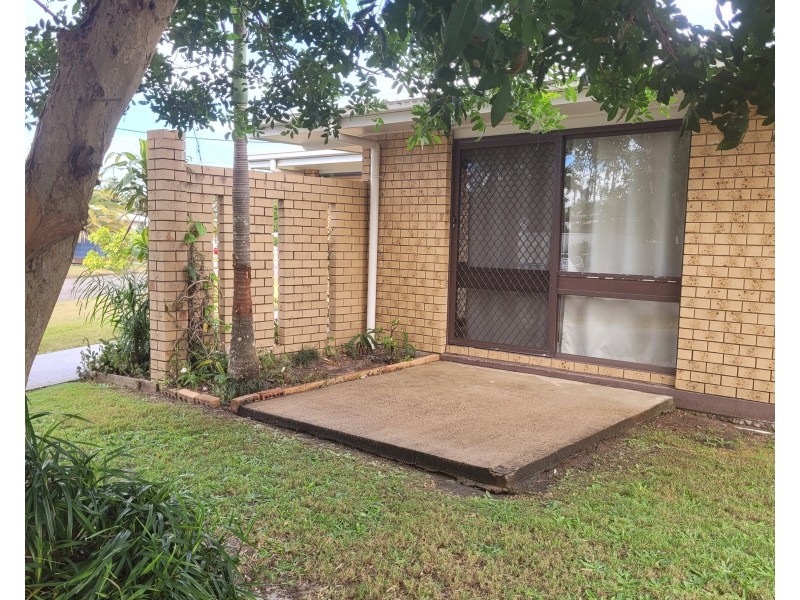 1/2 Tumala Street, Parrearra QLD 4575