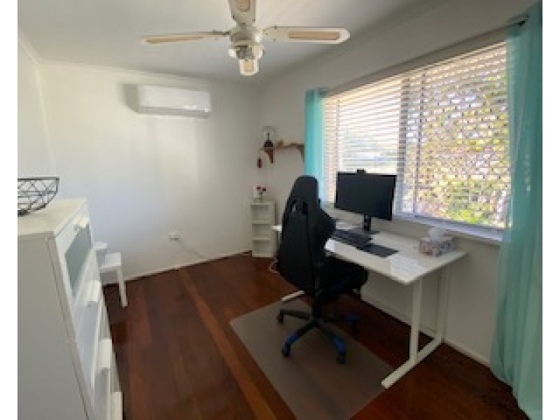 37 Graduate Street, Manly West QLD 4179