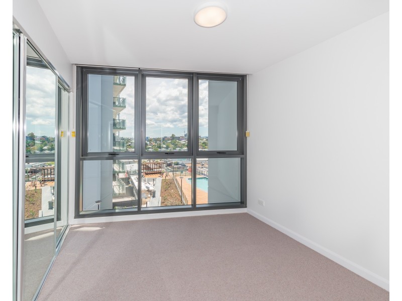 21110/300 Old Cleveland Road, Coorparoo QLD 4151