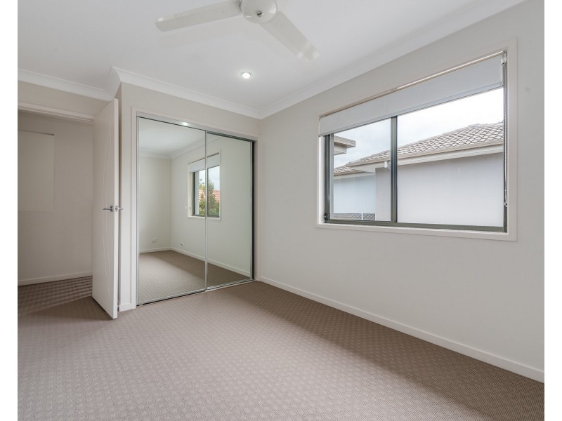 8/139 Cotlew Street, Ashmore QLD 4214